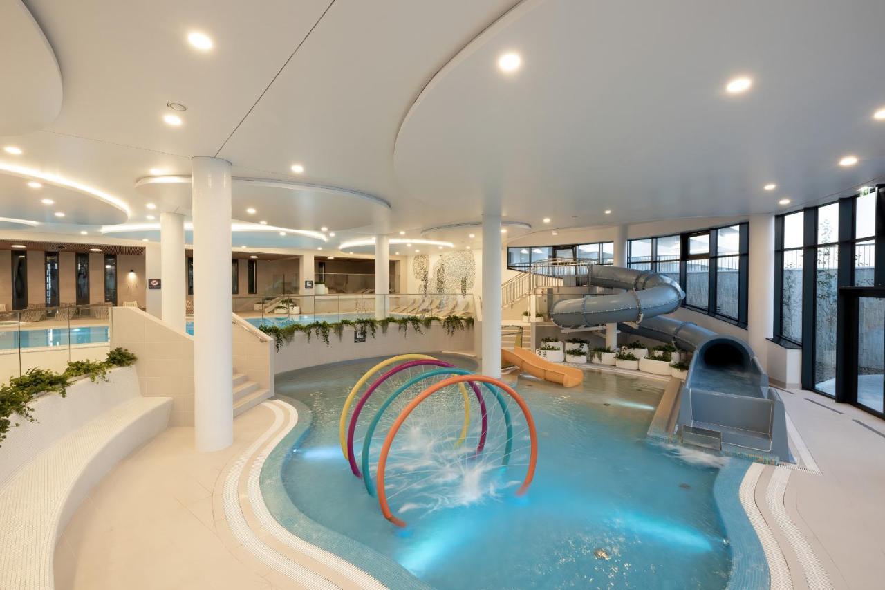 Polanki Aqua Apartment With Parking By Renters Prestige Колобжег Экстерьер фото